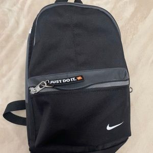 nike mini backpack